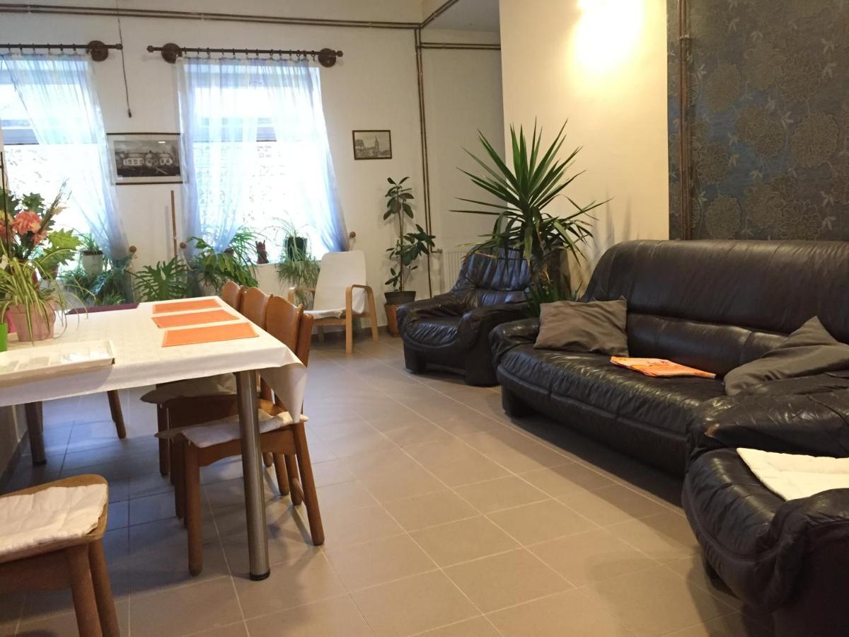 Harang Panzió Bed & Breakfast Gyomaendrod Luaran gambar